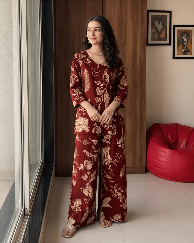 Bindaslook Women Maroon Floral Printed Cotton V-Neck Co-ord Set