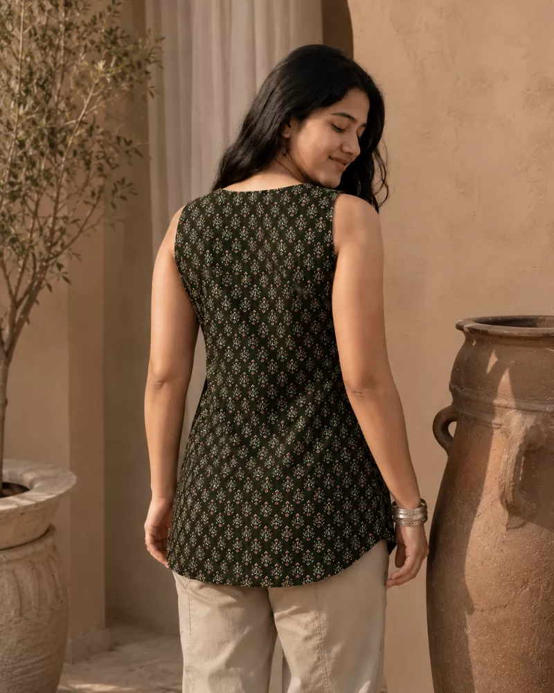Bindaslook Dark Green Cotton Short Kurti for Women