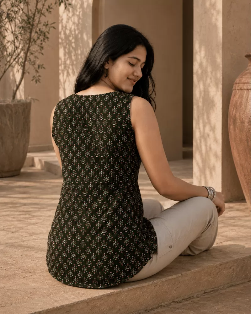 Bindaslook Dark Green Cotton Short Kurti for Women