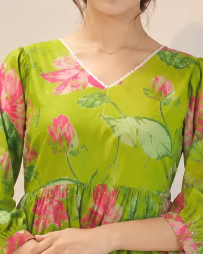 Bindaslook Floral print Green Cotton Short Kurti for Women